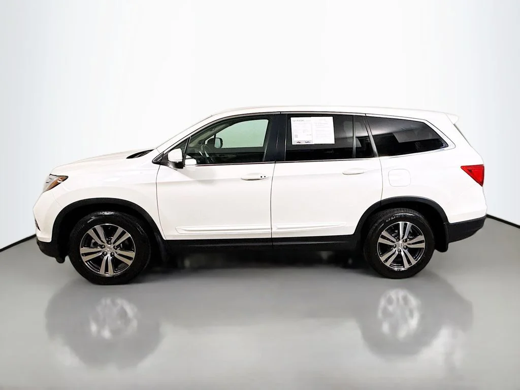 Used 2017 White Diamond Pearl Honda EX-L image 4