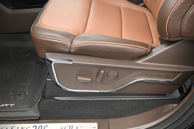 New 2026 Agate Black Metallic Ford F-250® King Ranch® image 14