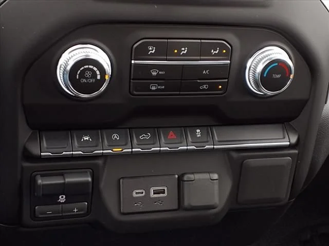 2025 GMC Sierra 1500 Pro - Photo 27
