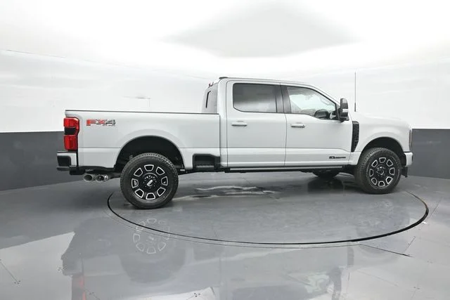 New 2026 Avalanche Ford F-350® Platinum® image 8