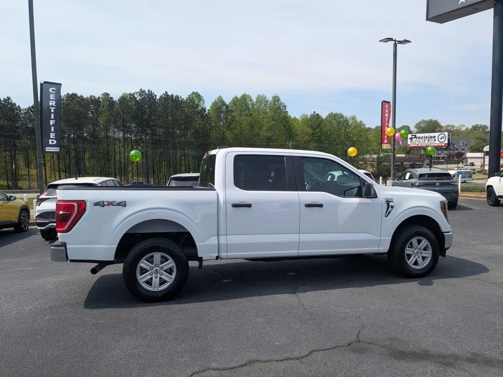 Used 2023  Ford XLT image 4