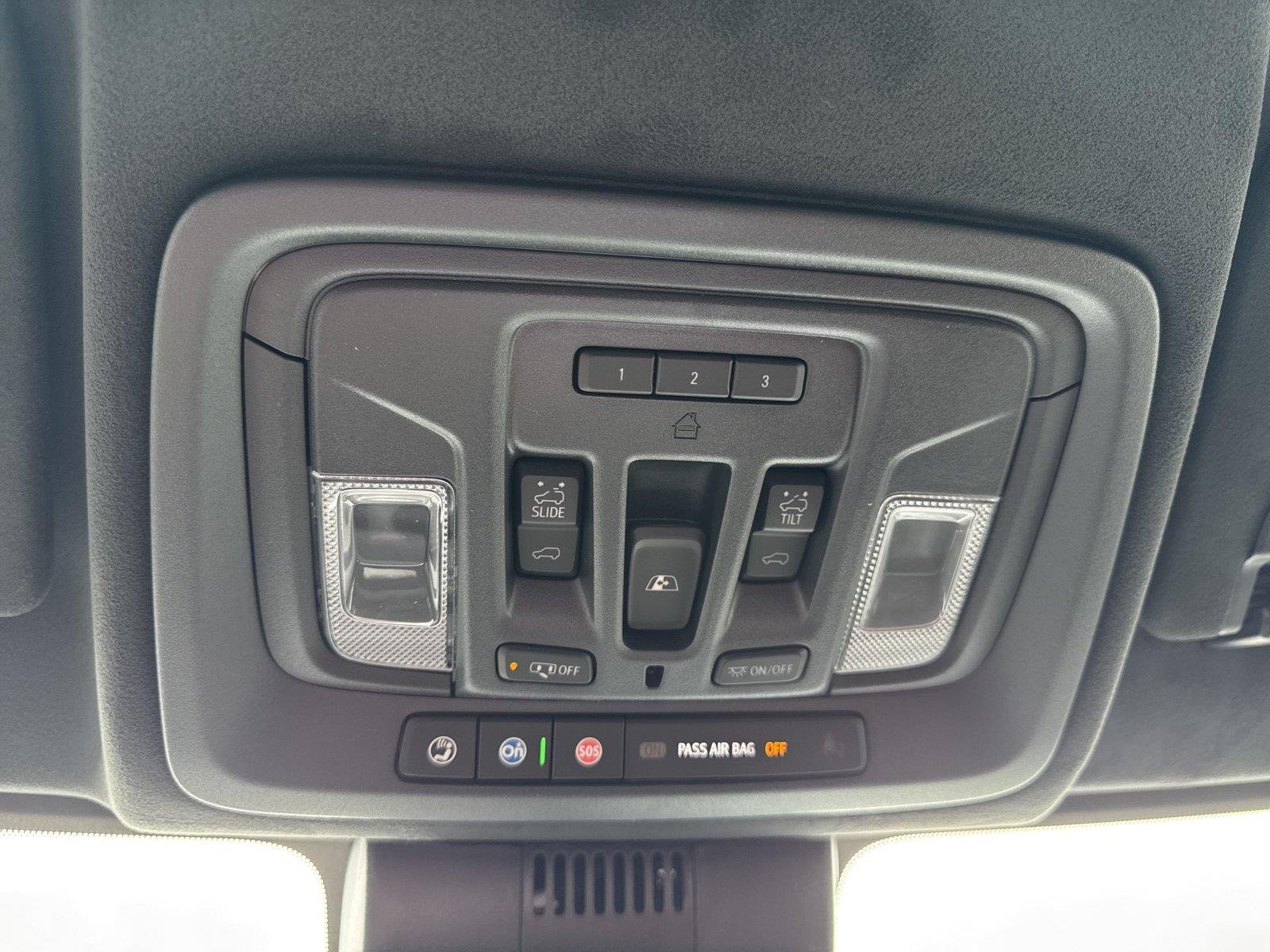 New 2026 Glacier White Tricoat GMC Denali Ultimate image 29