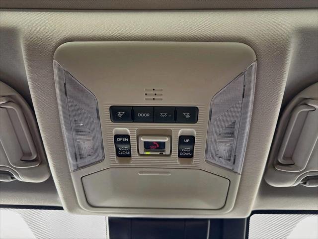 Certified Used 2024 MAGNETIC GRAY MET. Toyota  image 23