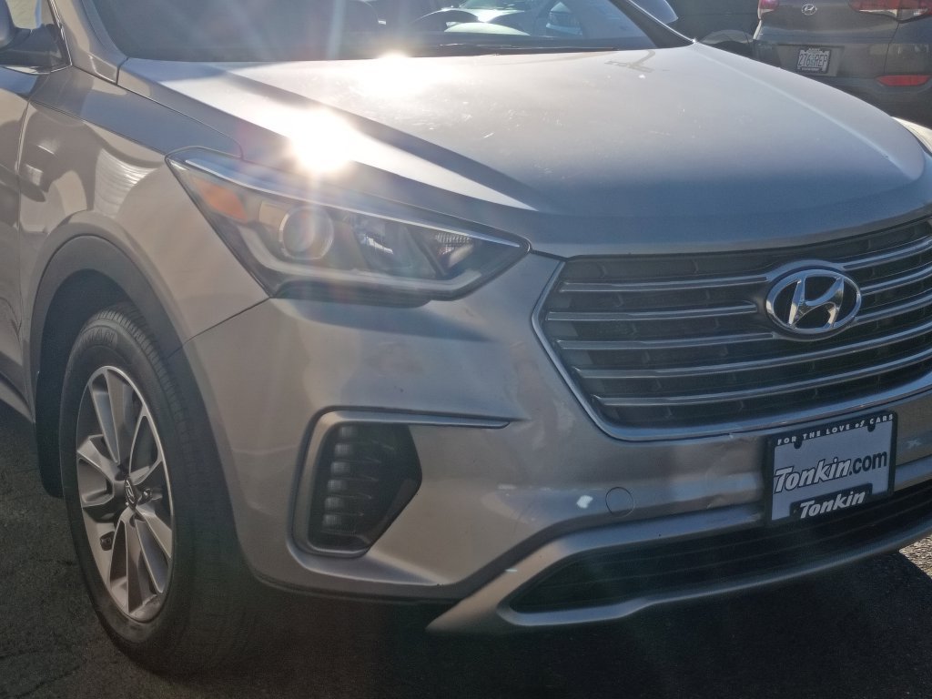Used 2017 Iron Frost Hyundai SE image 11