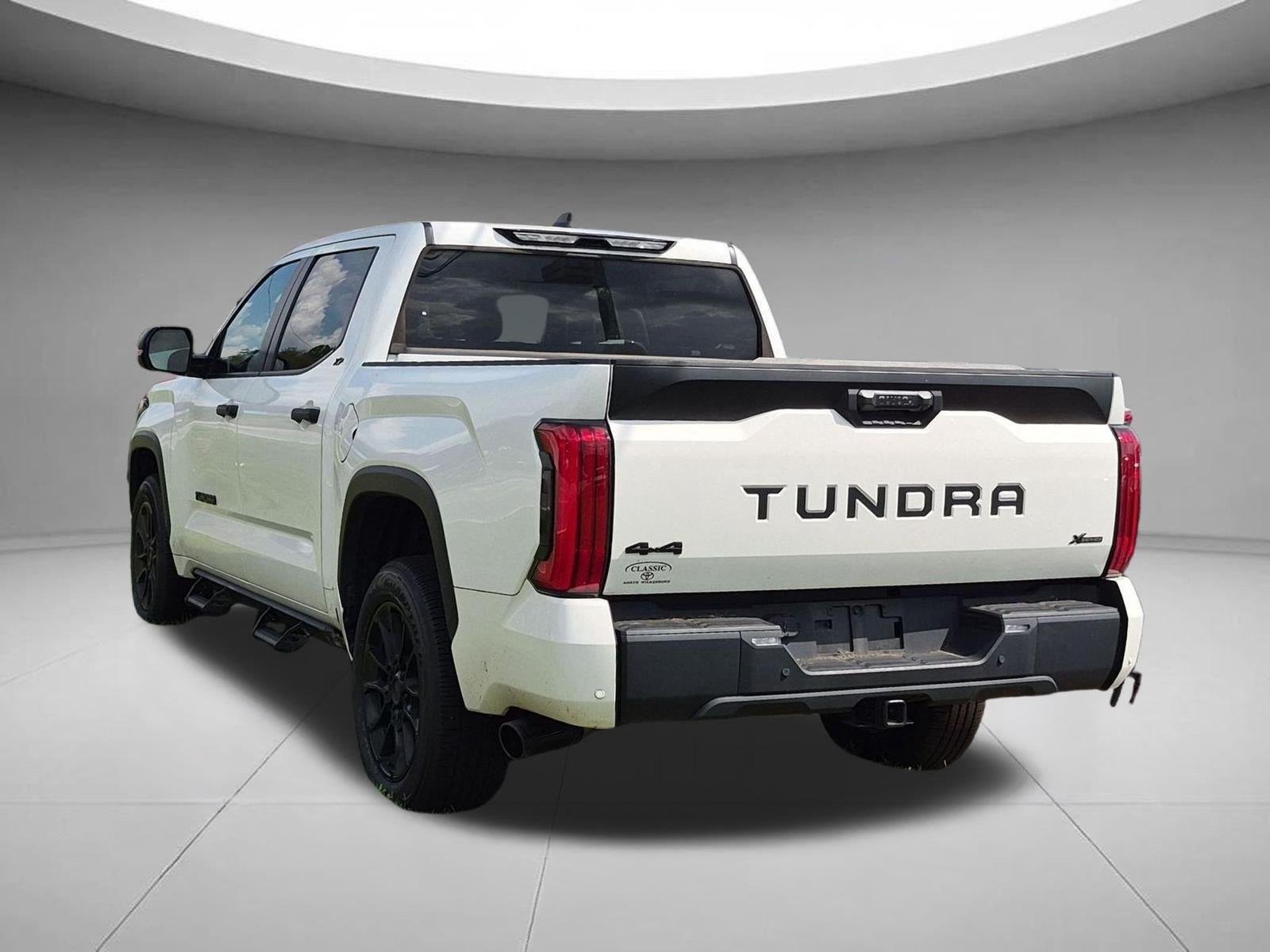 Used 2024 Ice Cap Toyota SR5 image 3