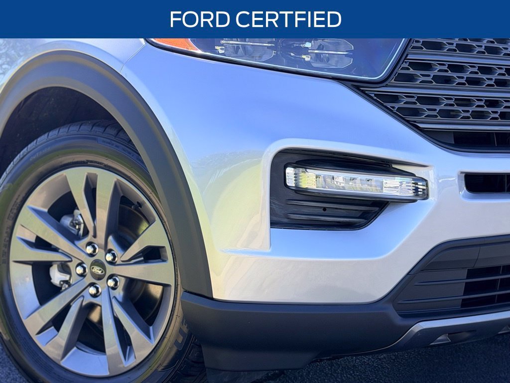Used 2023 Silver Ford XLT image 3