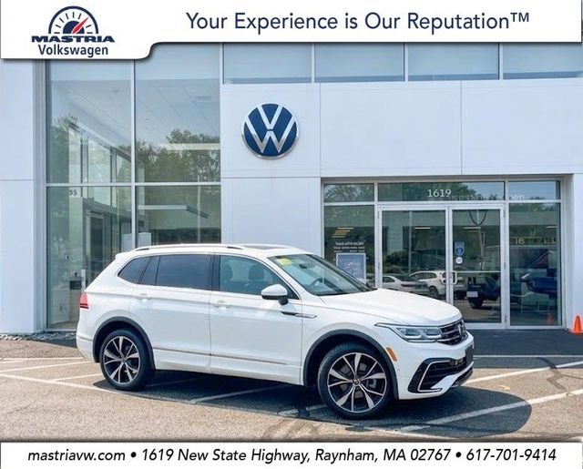 2022 Volkswagen Tiguan 2.0T SEL R-Line 4Motion's photo