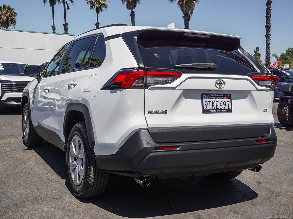 Used 2021 White Toyota LE image 5