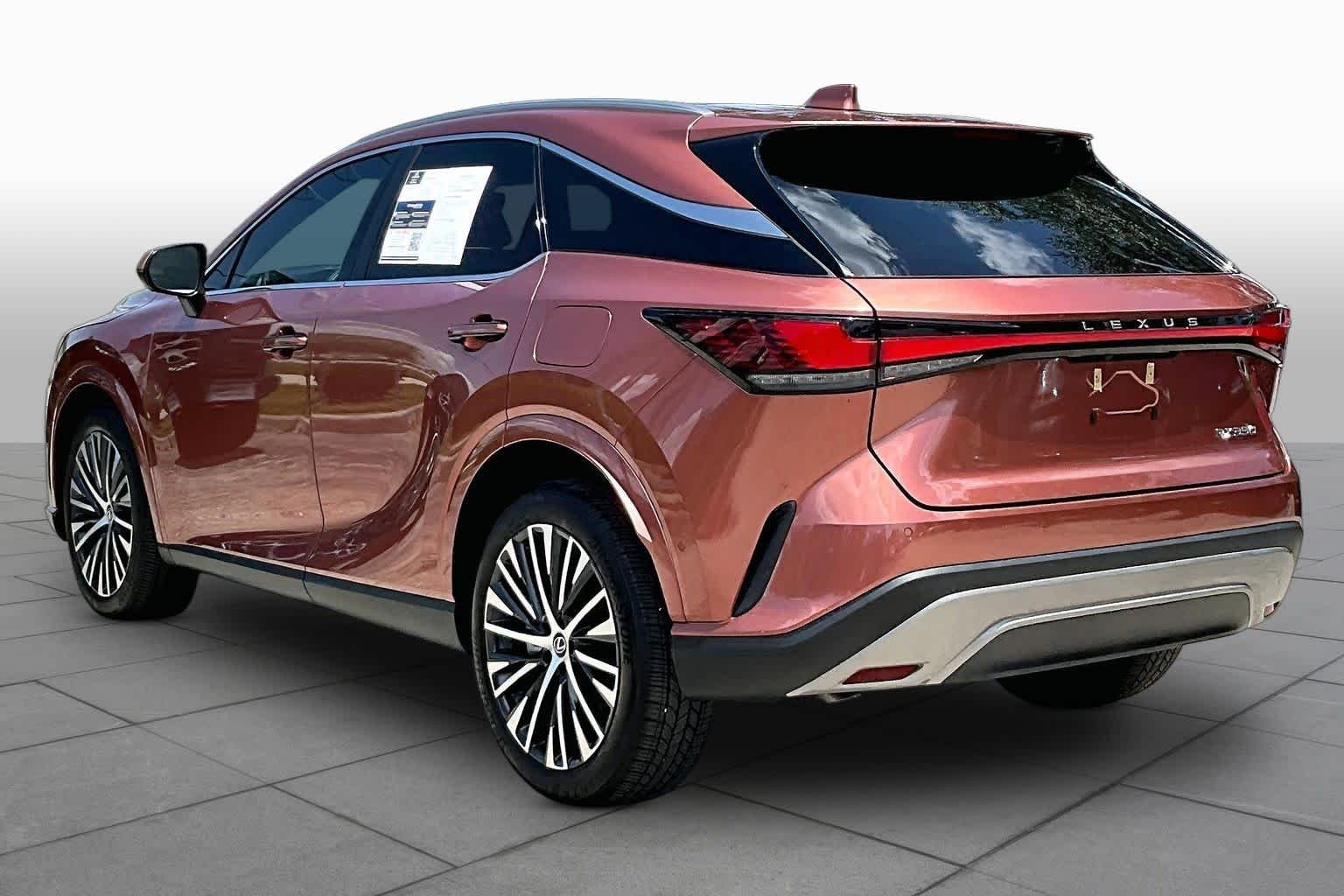 Used 2023 Copper Crest Lexus Premium Plus image 12