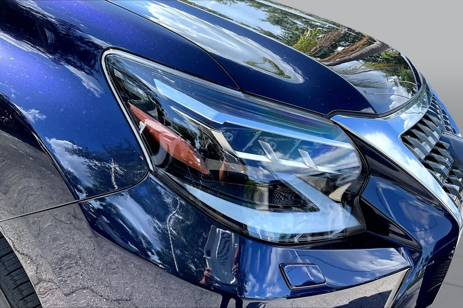 Used 2021 Nightfall Mica Lexus Premium image 27