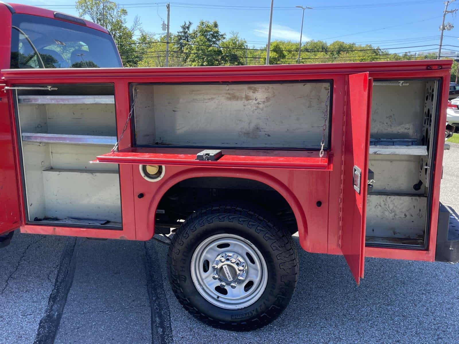 Used 2017 Race Red Ford XL image 23