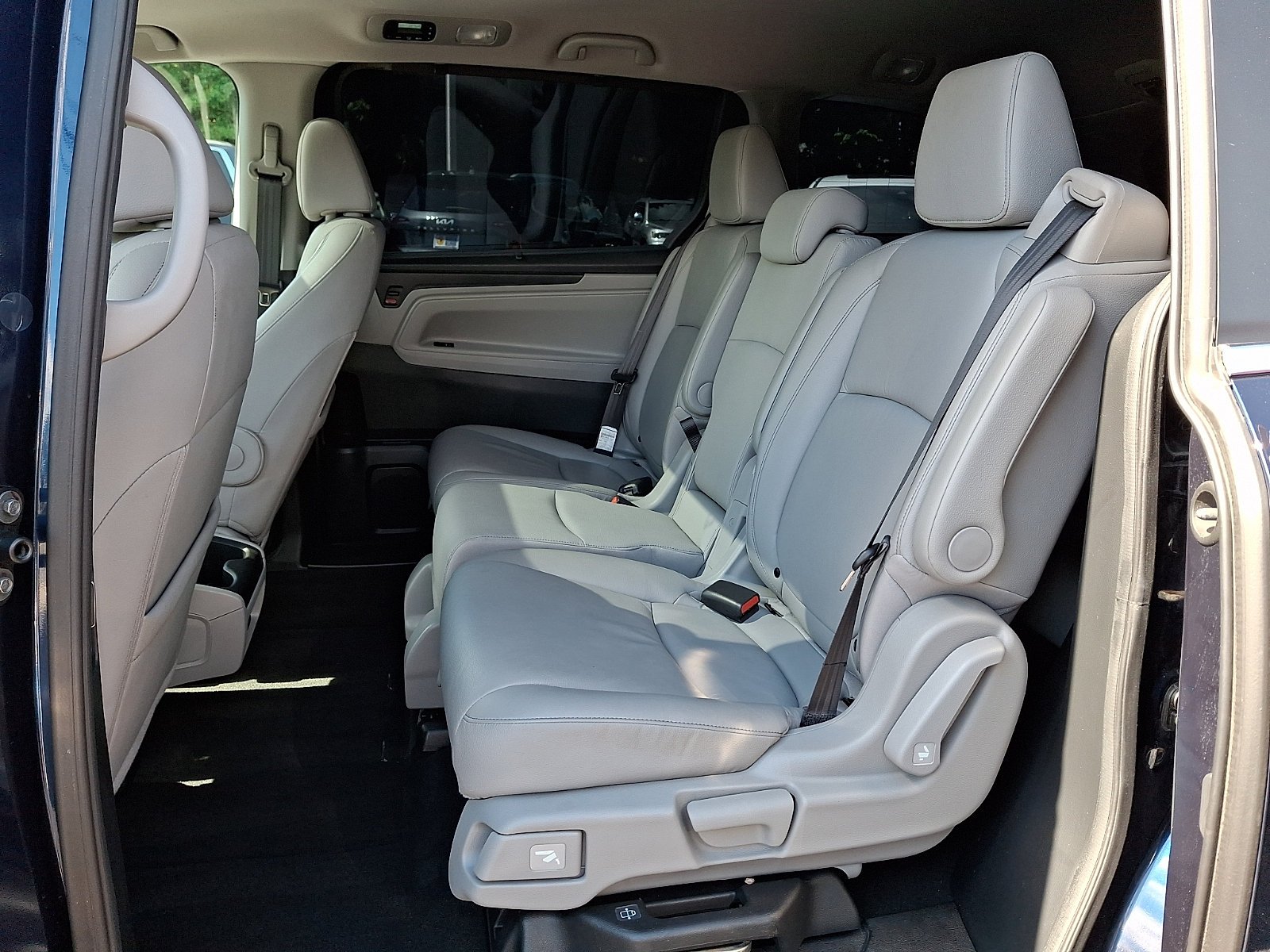 2024 Honda Odyssey EX-L - Photo 9