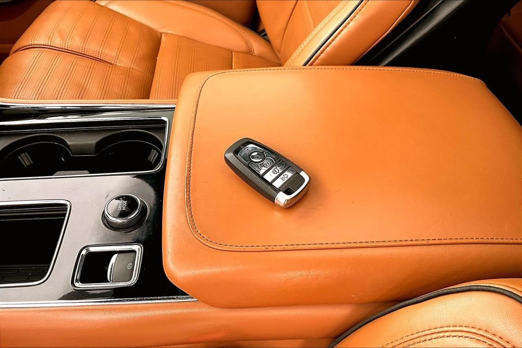 Used 2020 White Lincoln Black Label image 10