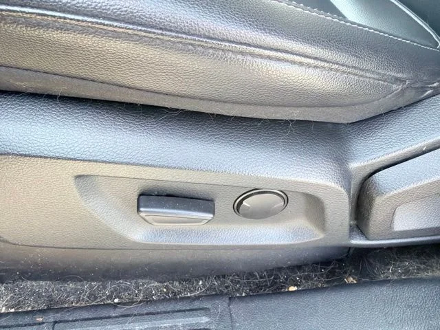 Used 2019 Silver Ford Lariat image 13