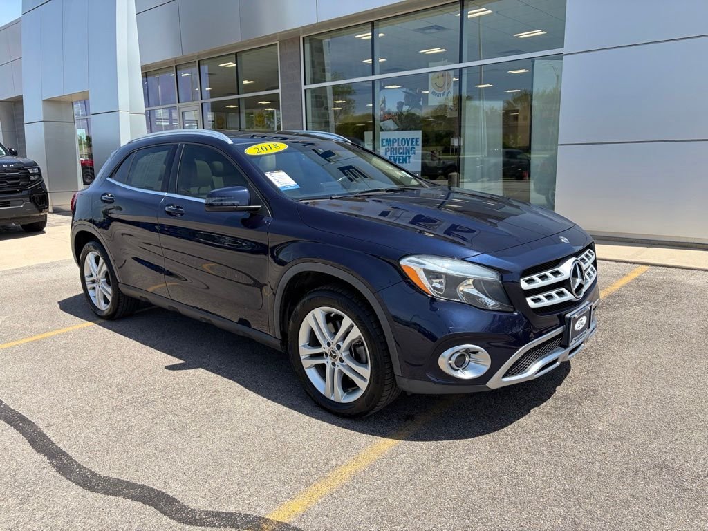 Used 2018 Lunar Blue Metallic Mercedes-Benz GLA 250 image 37