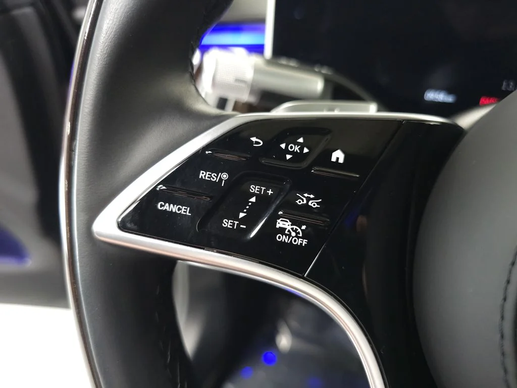 Used 2024 Black Mercedes-Benz S 580e image 11