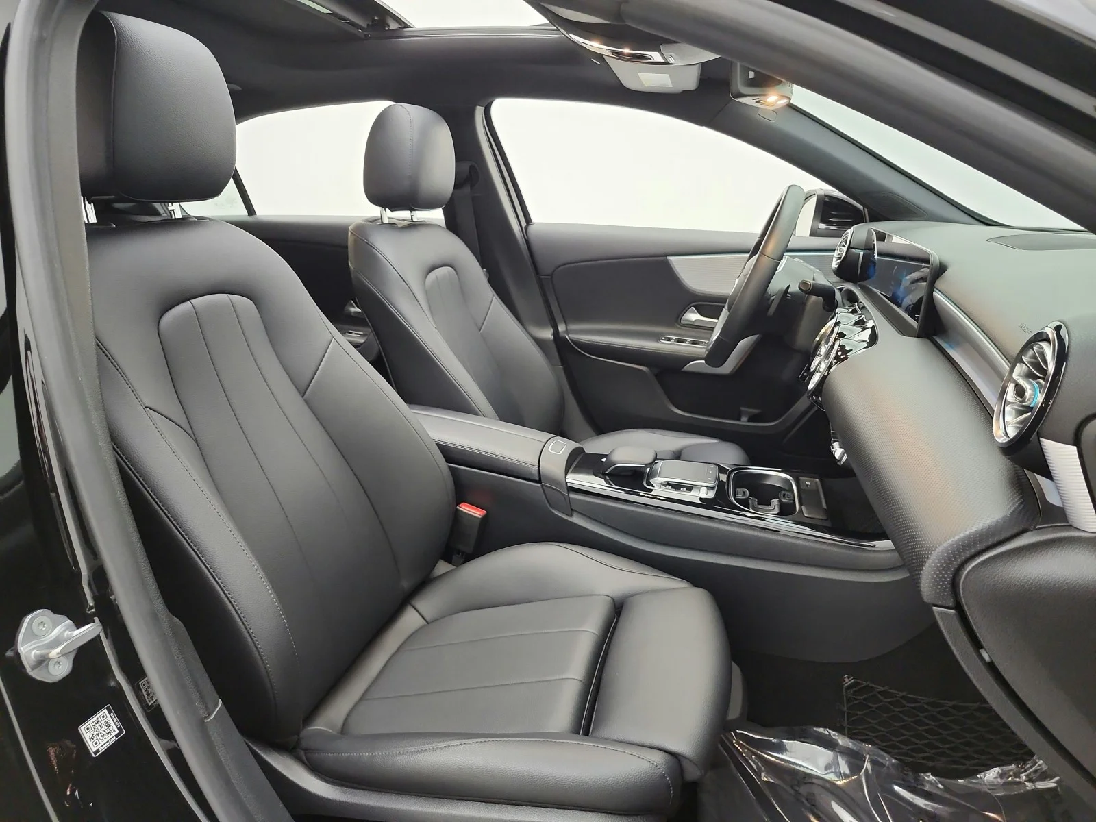 Used 2019 Night Black Mercedes-Benz A 220 Sedan image 19