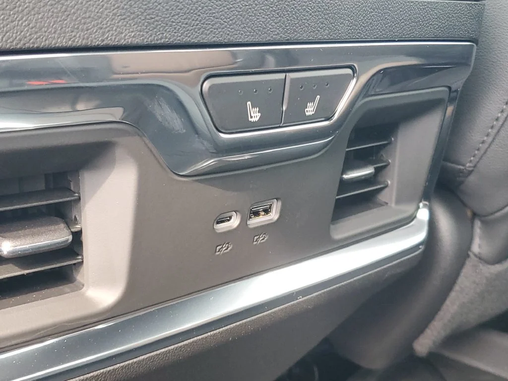 New 2026 Sterling Gray Metallic Chevrolet High Country image 24