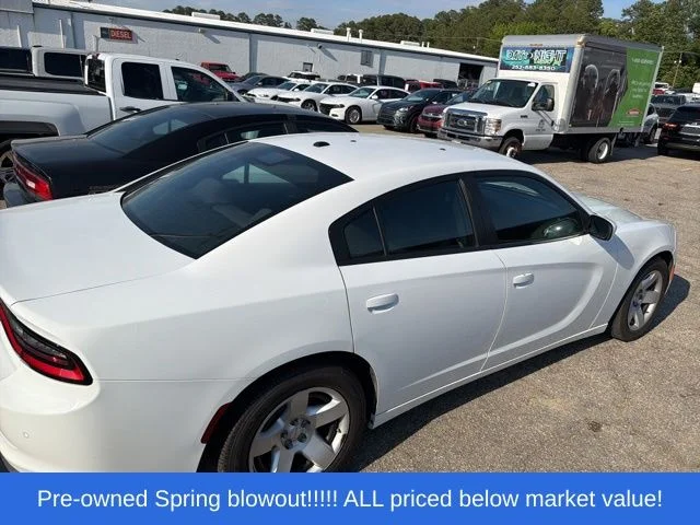 Used 2021 White Dodge Police image 8