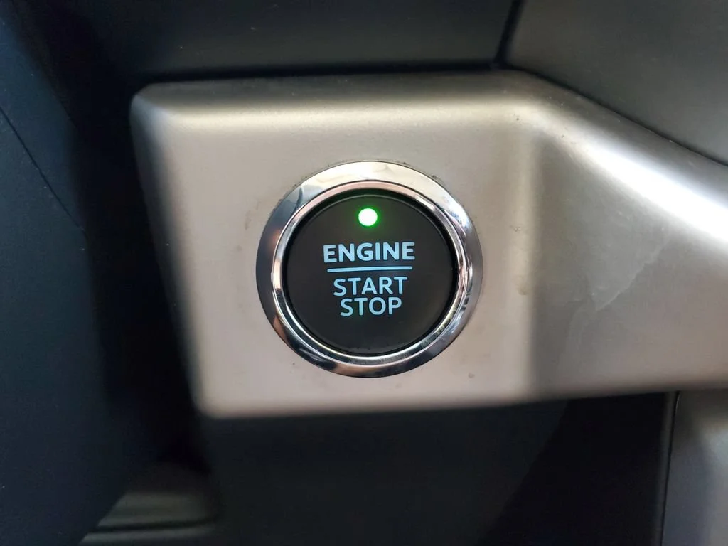 Used 2022 Gray Ford XLT image 27