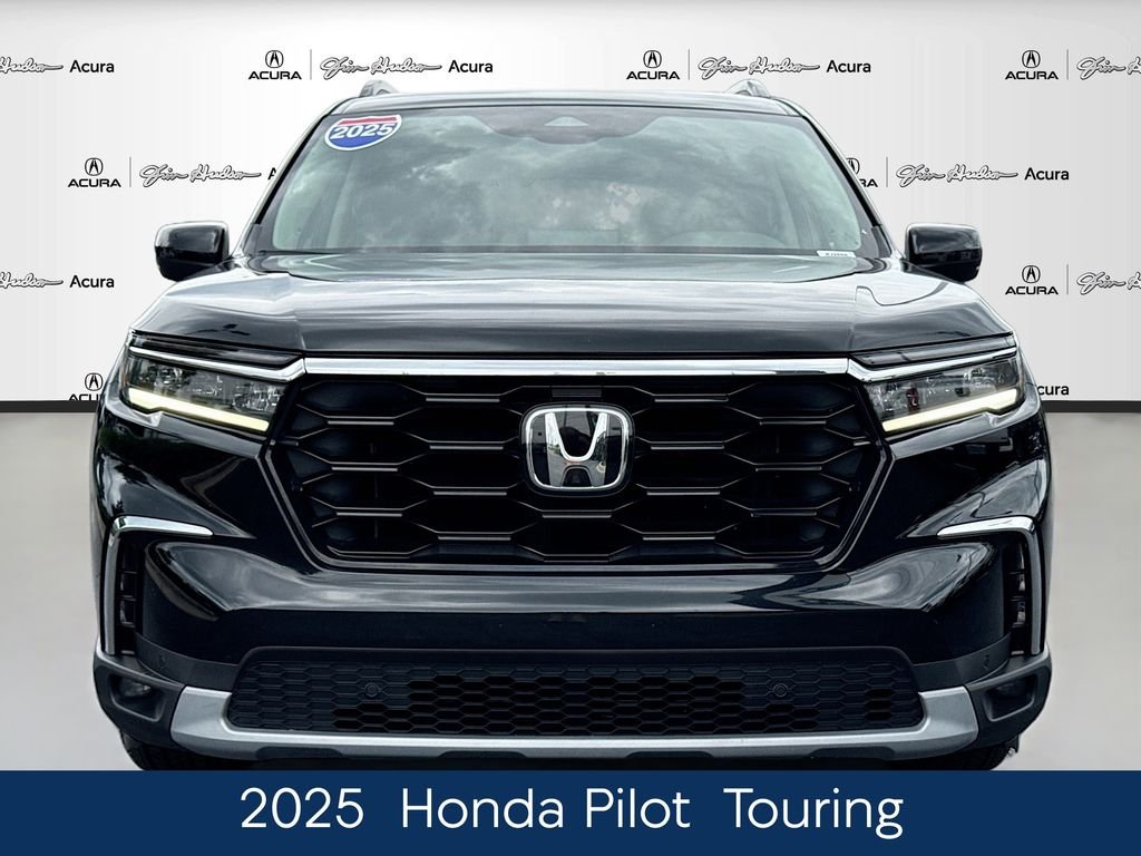 Used 2025  Honda Touring image 4