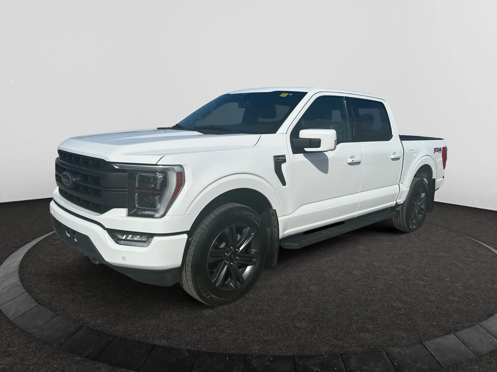 Used 2023 WHITE Ford LARIAT SuperCrew image 1