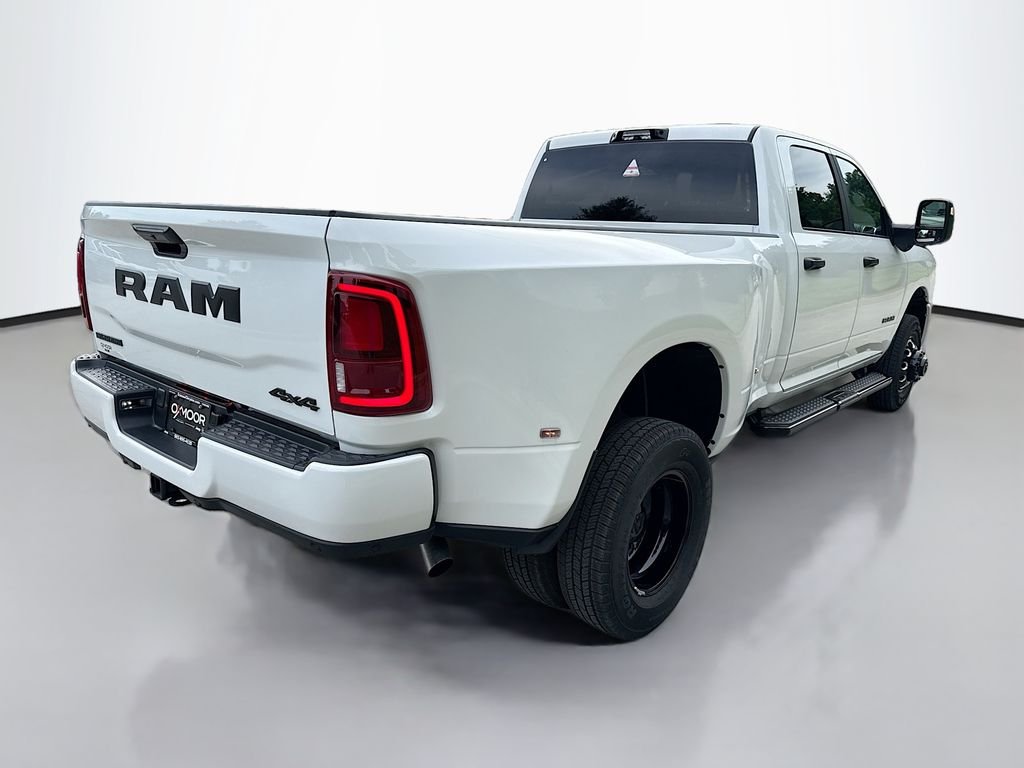 New 2026 Bright White Clear-Coat Exterior Paint RAM Big Horn image 3