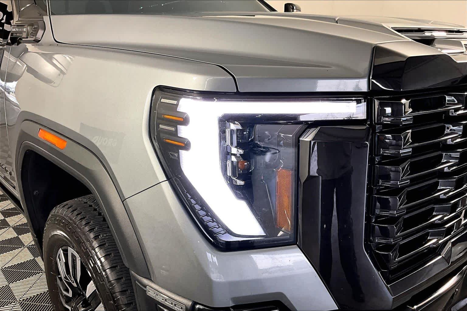 Used 2024 Sterling Metallic GMC Denali Ultimate image 26
