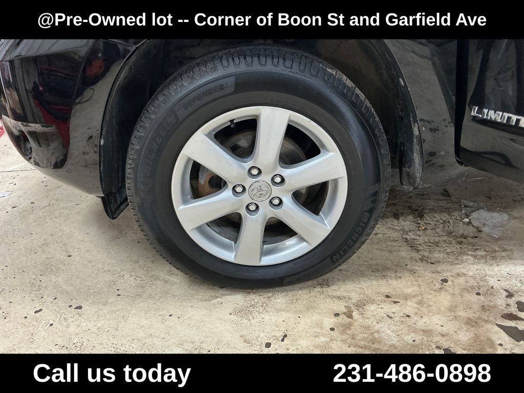 Used 2006 Black Toyota Limited image 4