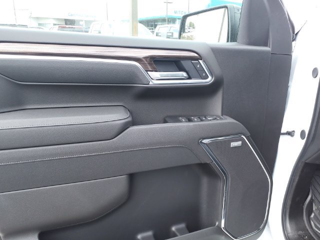 New 2026 Summit White Chevrolet LT Trail Boss image 18
