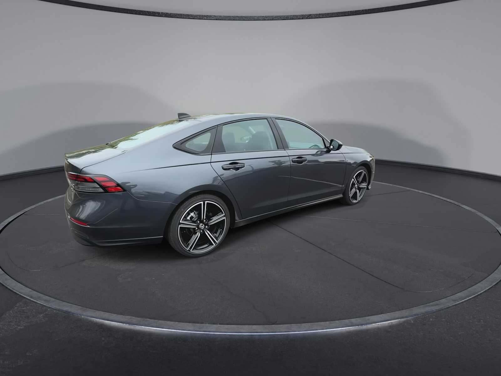 New 2026 Meteorite Gray Metallic Honda SE image 8