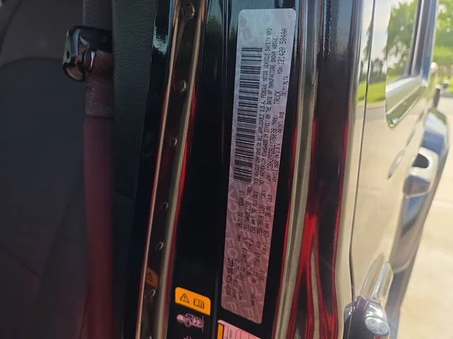 Used 2020 Black Jeep Overland image 31