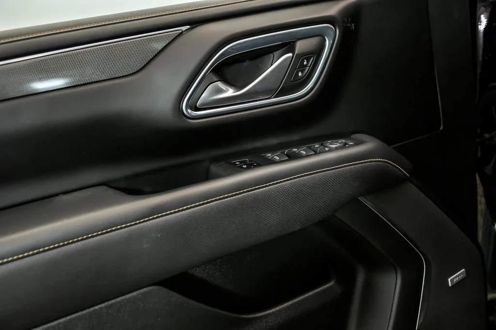 2022 GMC Yukon XL AT4 - Photo 10