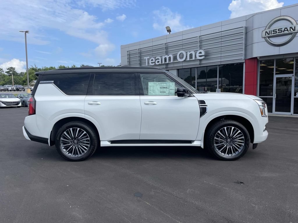 New 2026 Everest White TriCoat / Super Black Two-tone Nissan Platinum Reserve image 12