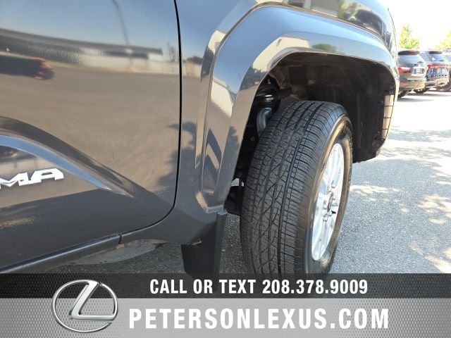 Used 2024  Toyota SR5 image 11