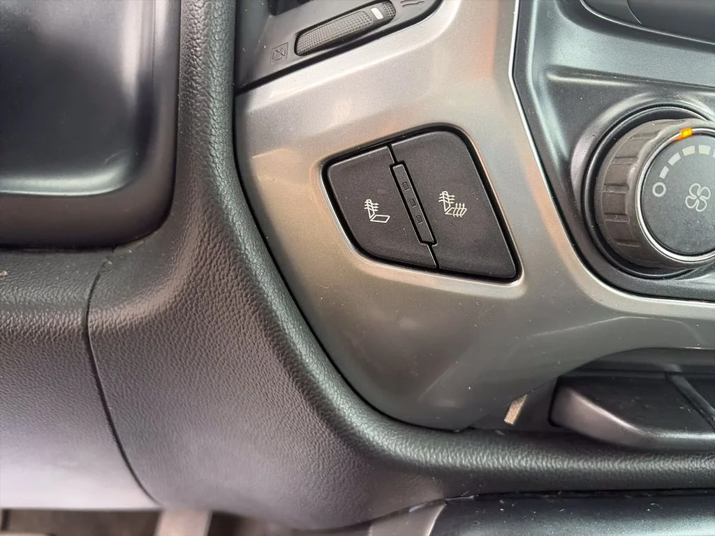 Used 2017 Black Chevrolet LT image 25