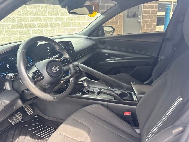 Used 2025 Intense Blue Hyundai SEL Sport image 16