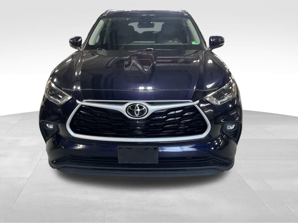 Used 2021  Toyota XLE image 27