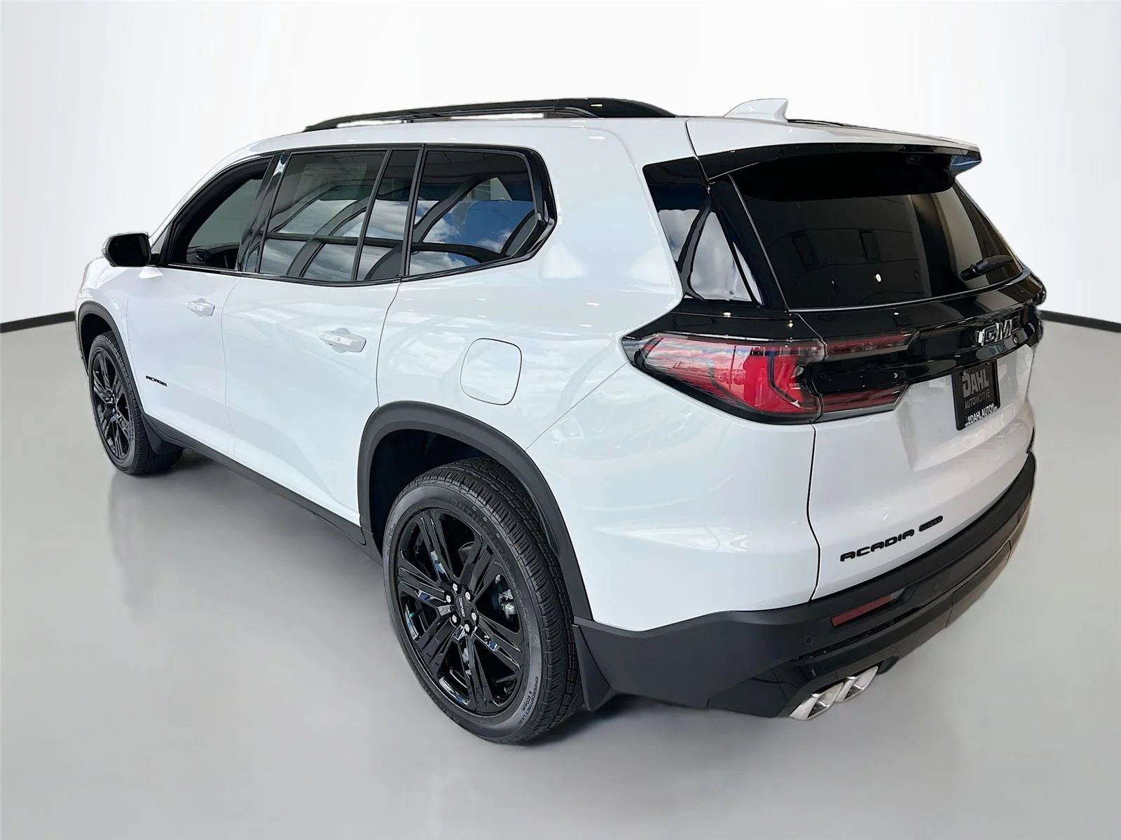 2026 GMC Acadia Elevation - Photo 9