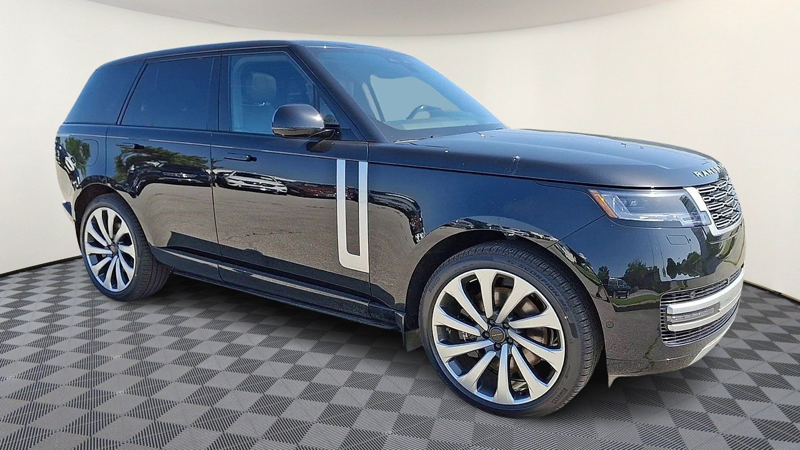 New 2026 Santorini Black LAND ROVER Autobiography image 2