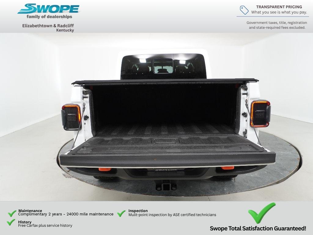 Used 2021 Bright White Clearcoat Jeep Mojave image 25