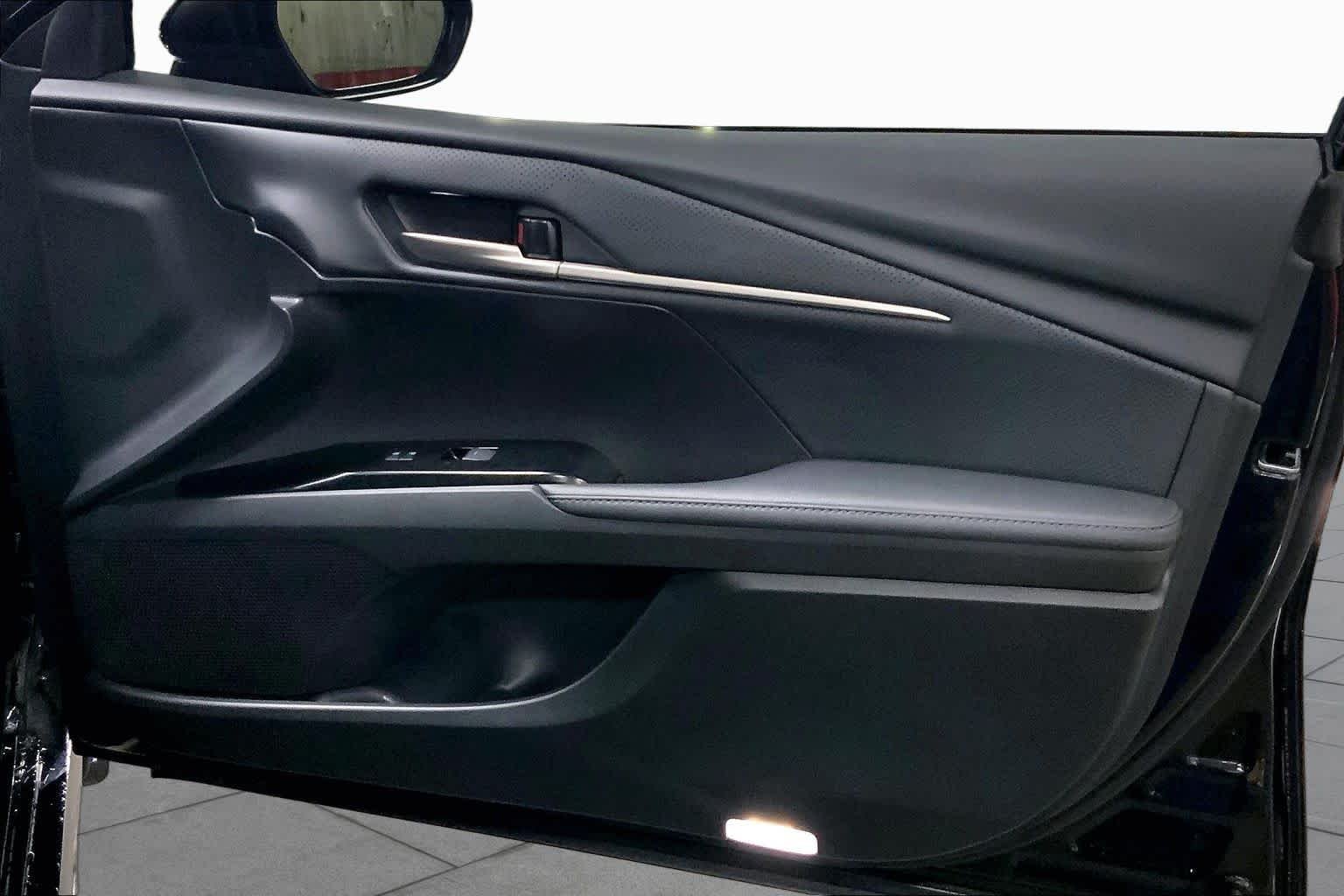 Used 2025 Midnight Black Metallic Toyota XSE image 23