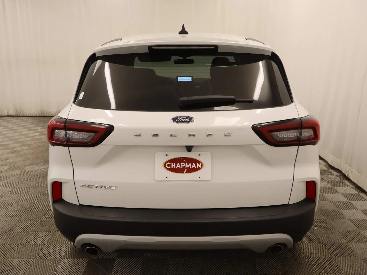 Used 2024 Oxford White Ford Active image 5