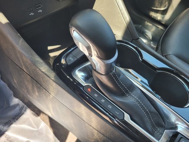 Used 2024 White Buick Sport Touring image 20