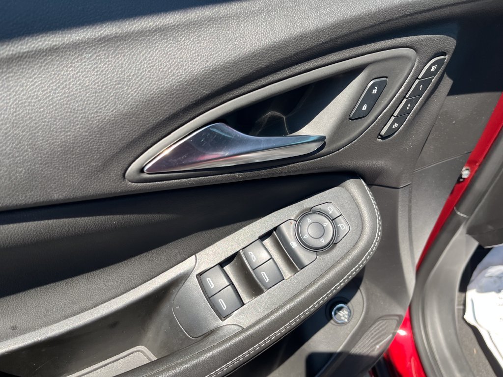 Used 2024 Red Buick Avenir image 10