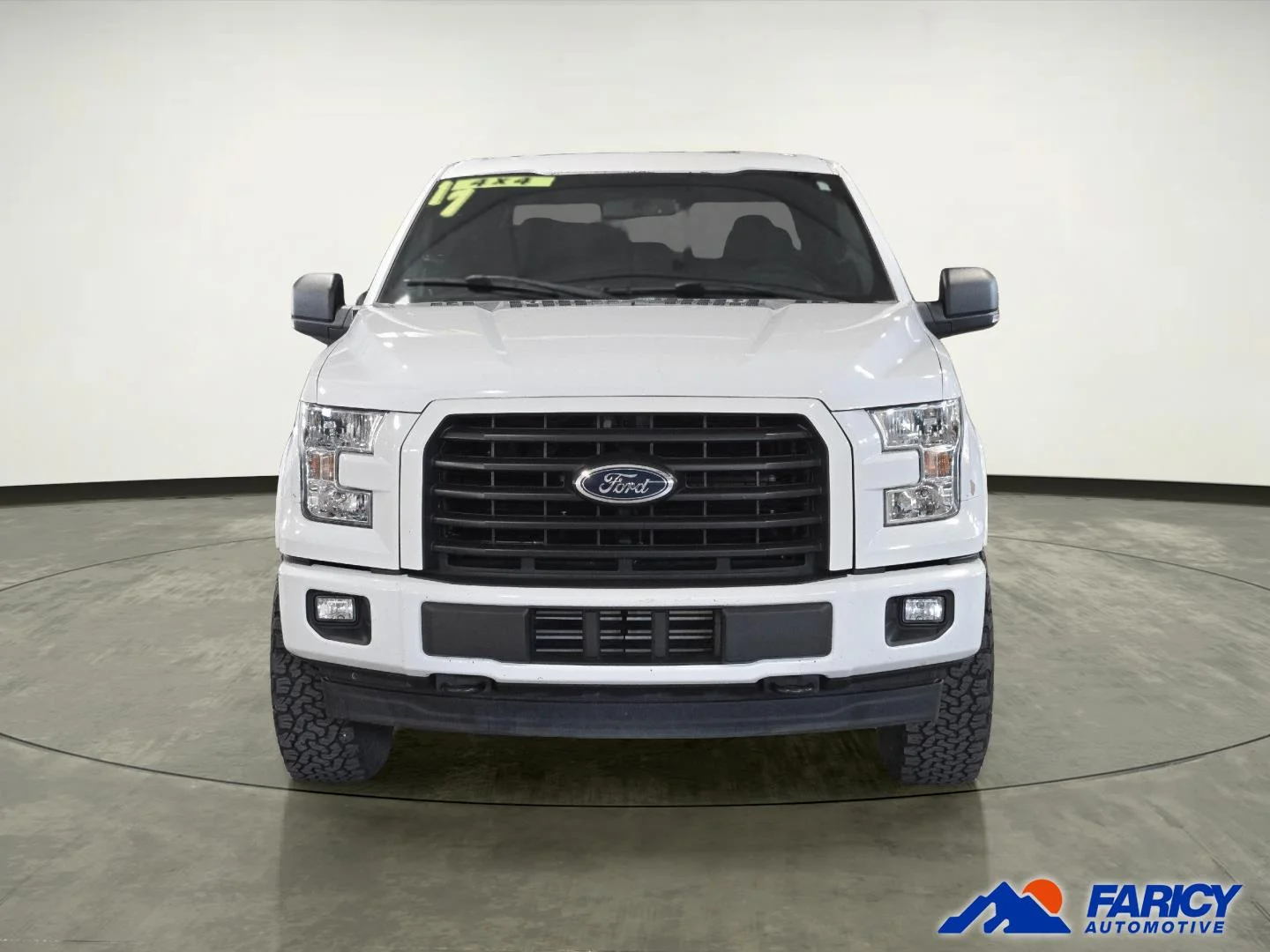 Used 2017 Oxford White Ford XLT image 8