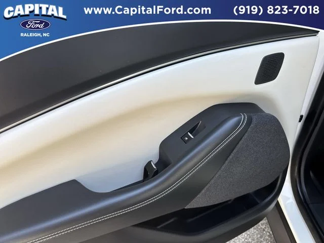 Used 2023 White Ford Premium image 17