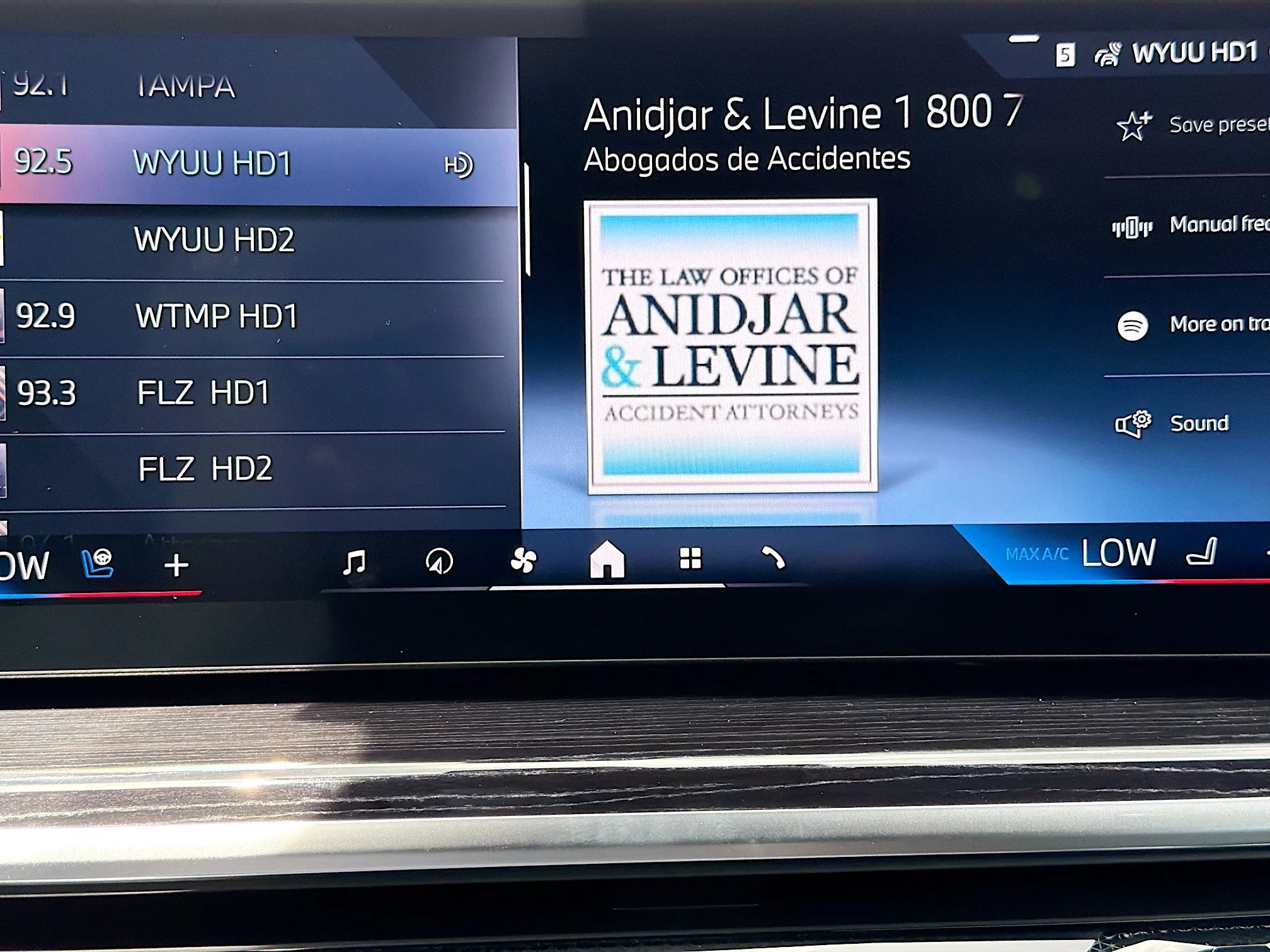 New 2026 Brooklyn Grey Metallic BMW xDrive50e image 31
