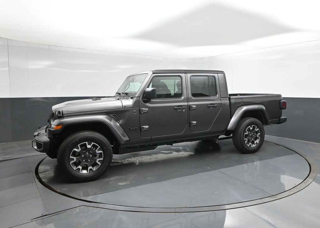 New 2026 Granite Crystal Metallic Clearcoat Jeep Sahara image 34