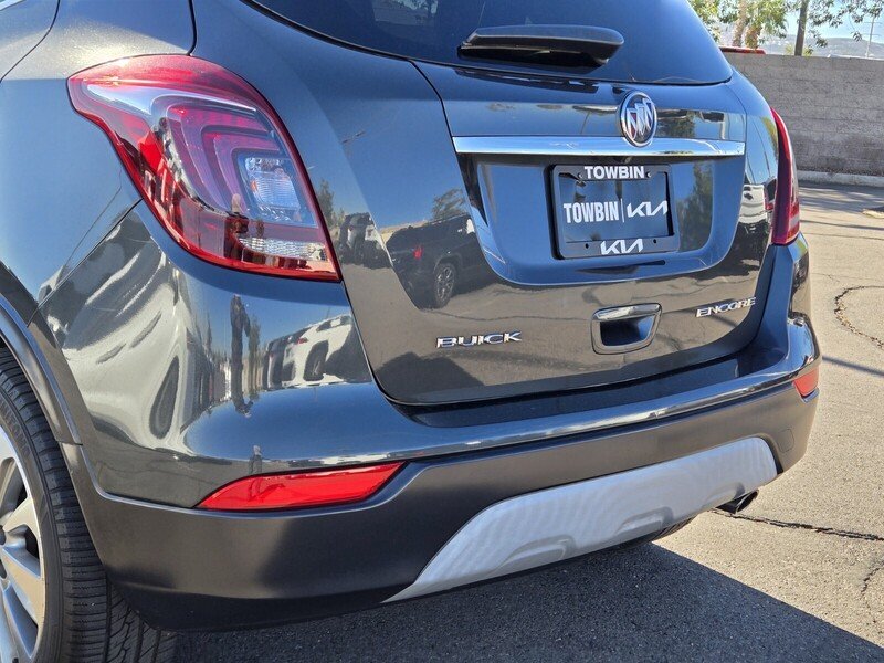Used 2017 Graphite Gray Metallic BUICK FWD 4DR PREFERRED image 5